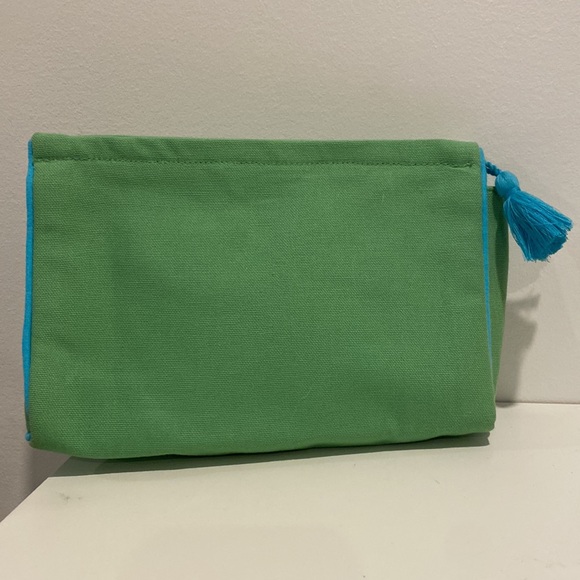 Mix brands travel set. Bobbi brown, MAC, fresh, glam glow, CT, Clinique - Picture 8 of 8